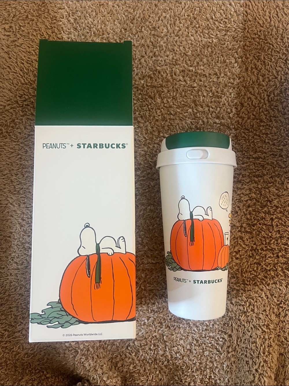 Starbucks White & Green Peanuts Snoopy Pumpkin Spice Latte Travel Mug